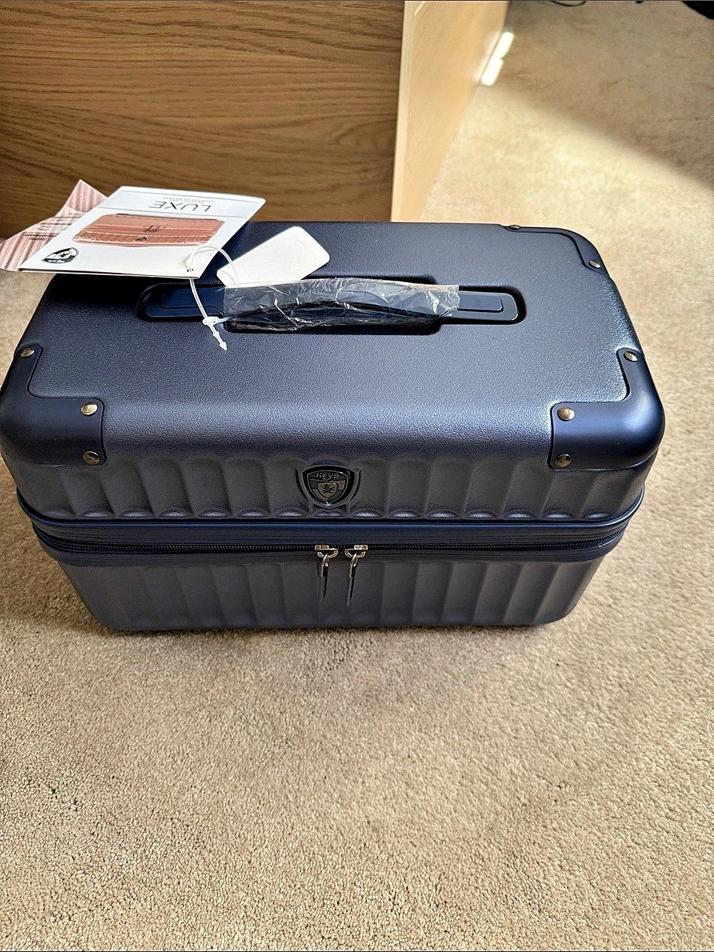 HEYS The Cosmetic Case Travel Case in Blue NWT